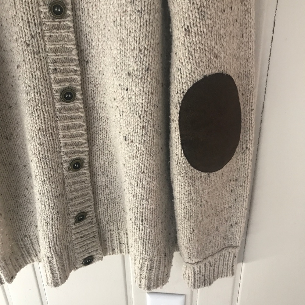 Tan Sweater - Picture 3 of 4